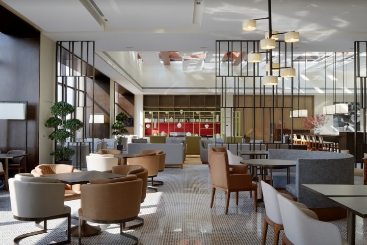 時(shí)尚生態(tài)餐廳裝修設計效果圖